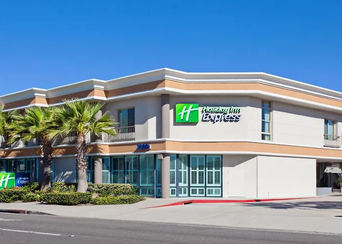 Kid friendly hotel Holiday Inn Express Newport Beach By Ihg